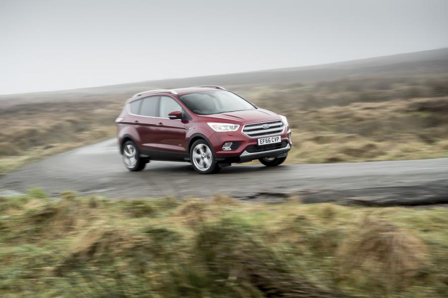  Ford Kuga 2017 года  (UK) (фото 24 из 60)